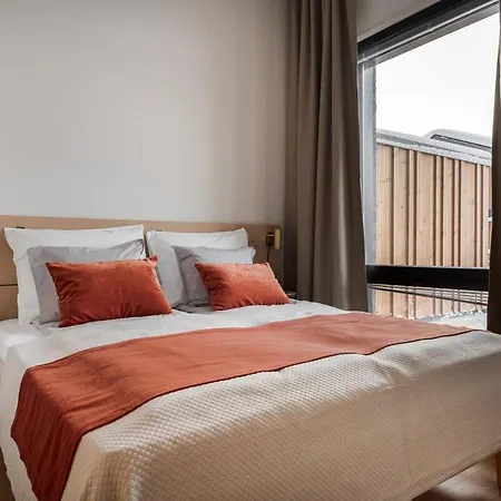 Ski-in Ski-out Luxury Corner Apartment, 2 Lift Tickets Sirkka