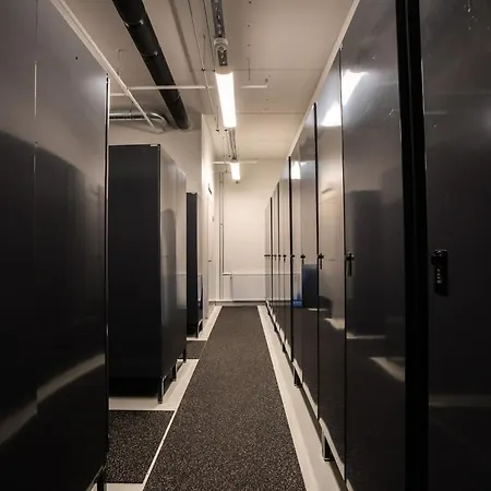 Ski-in Ski-out Luxury Corner Apartment, 2 Lift Tickets