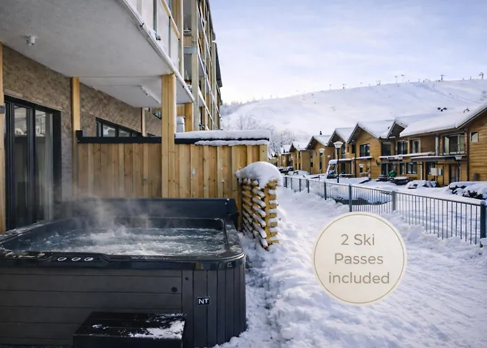 Апартаменты Ski-in Ski-out Luxury Corner Apartment, 2 Lift Tickets