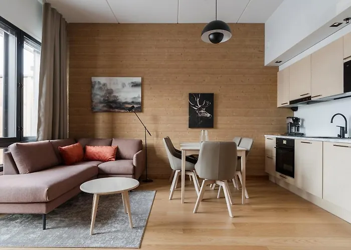 Ski-in Ski-out Luxury Corner Apartment, 2 Lift Tickets